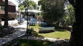 Galata Hotel *